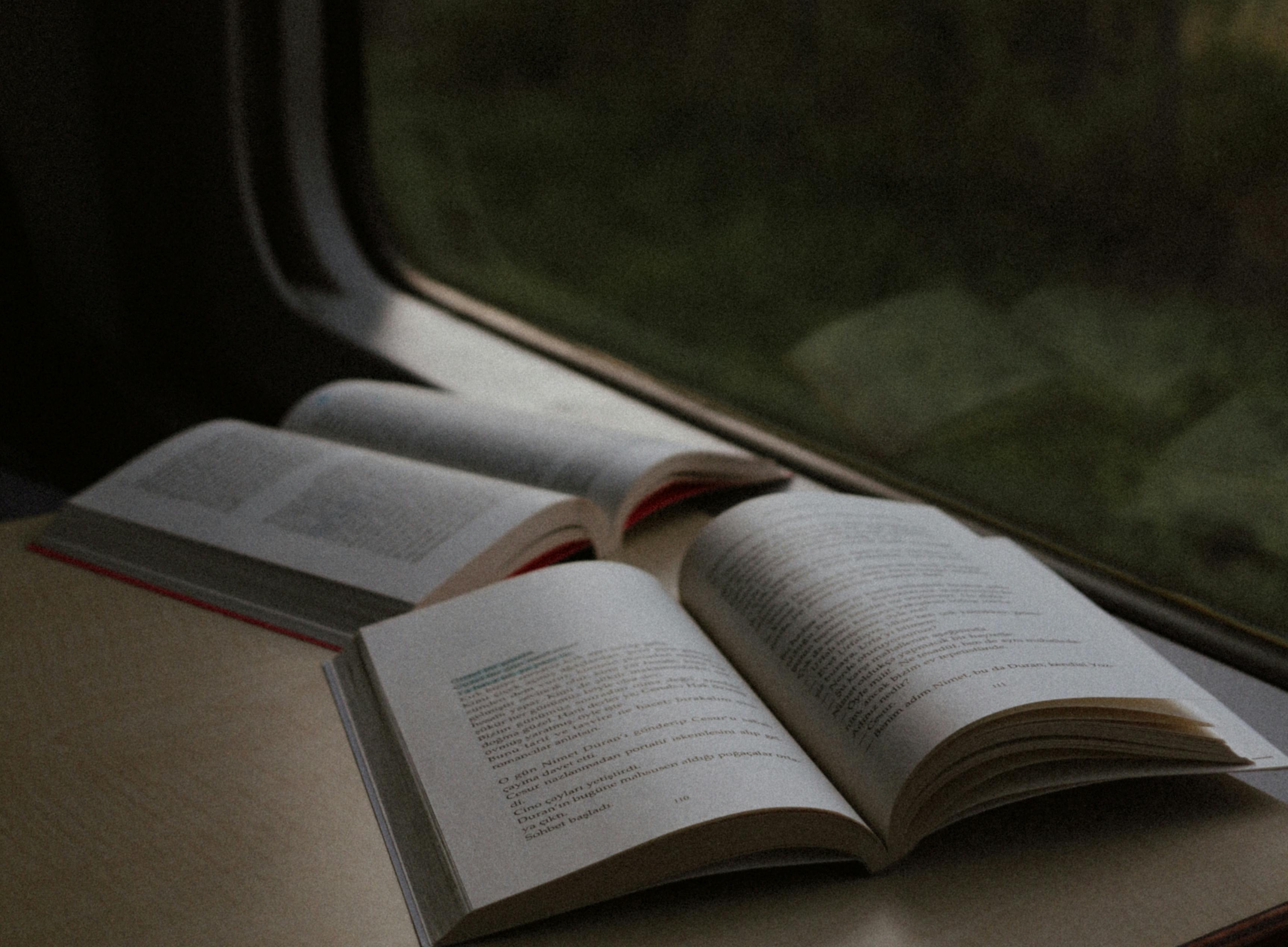 Fiction vs. Nonfiction: What’s Right for You?